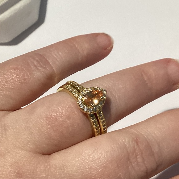 💋Beautiful 10k Gold Vermeil Pear Cut WaterDrop Morganite Cz Diamond Halo  Set - Picture 3 of 16